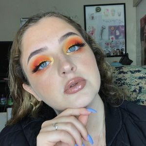 Meet your Posher, Faith